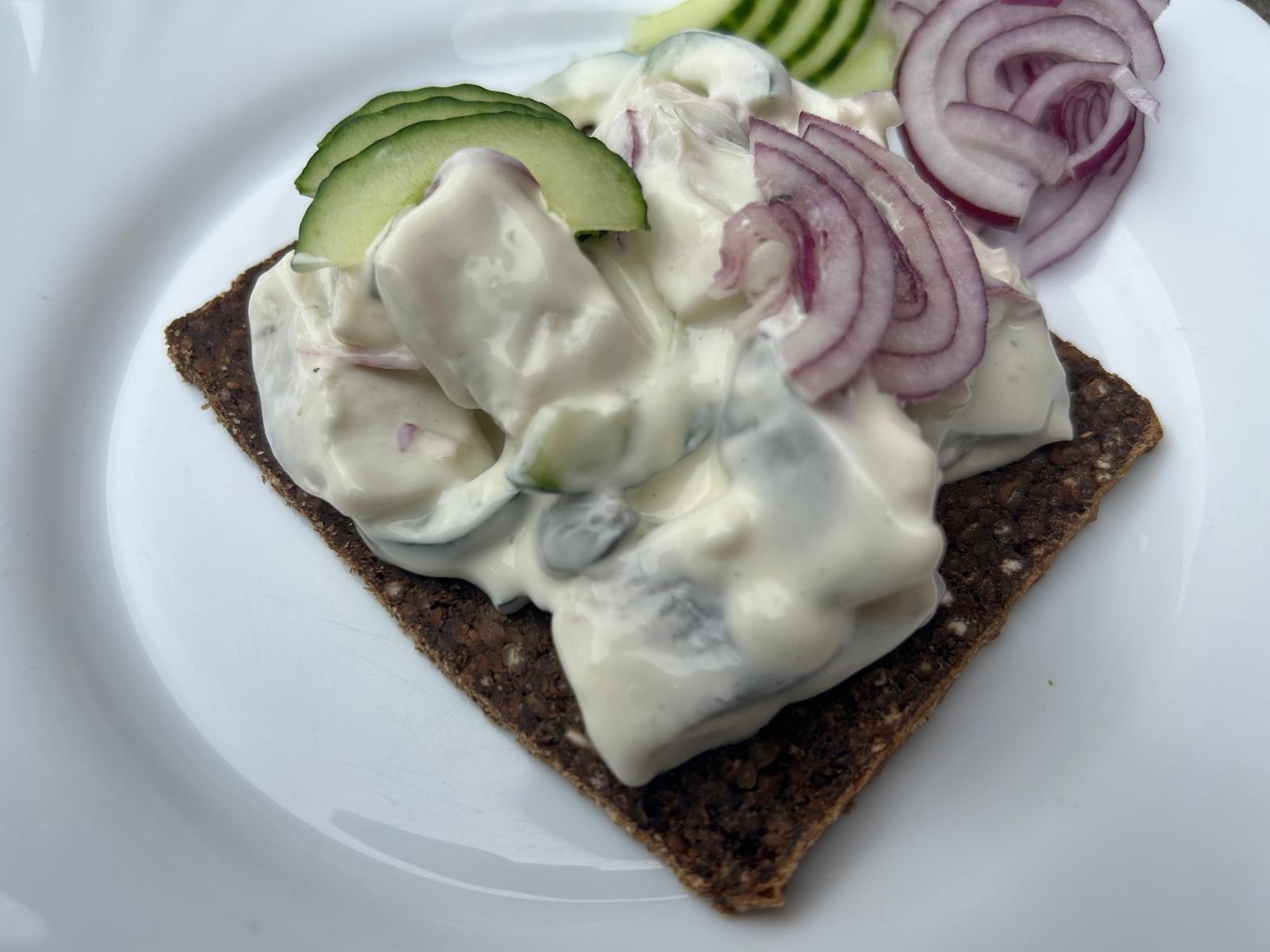 Sylter - Heringstopf Bismarck in Joghurtsauce