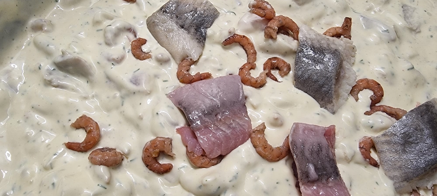 Greetsieler Frühstück (Bismarckhering, Matjes & Krabben)