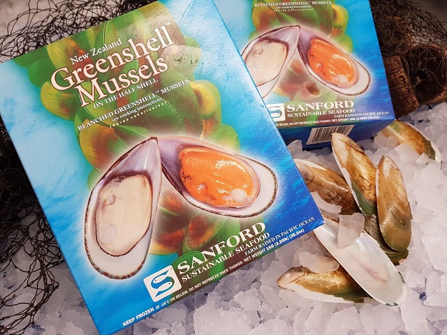 Verpackung von Grünschalmuscheln der Fa, Sanford