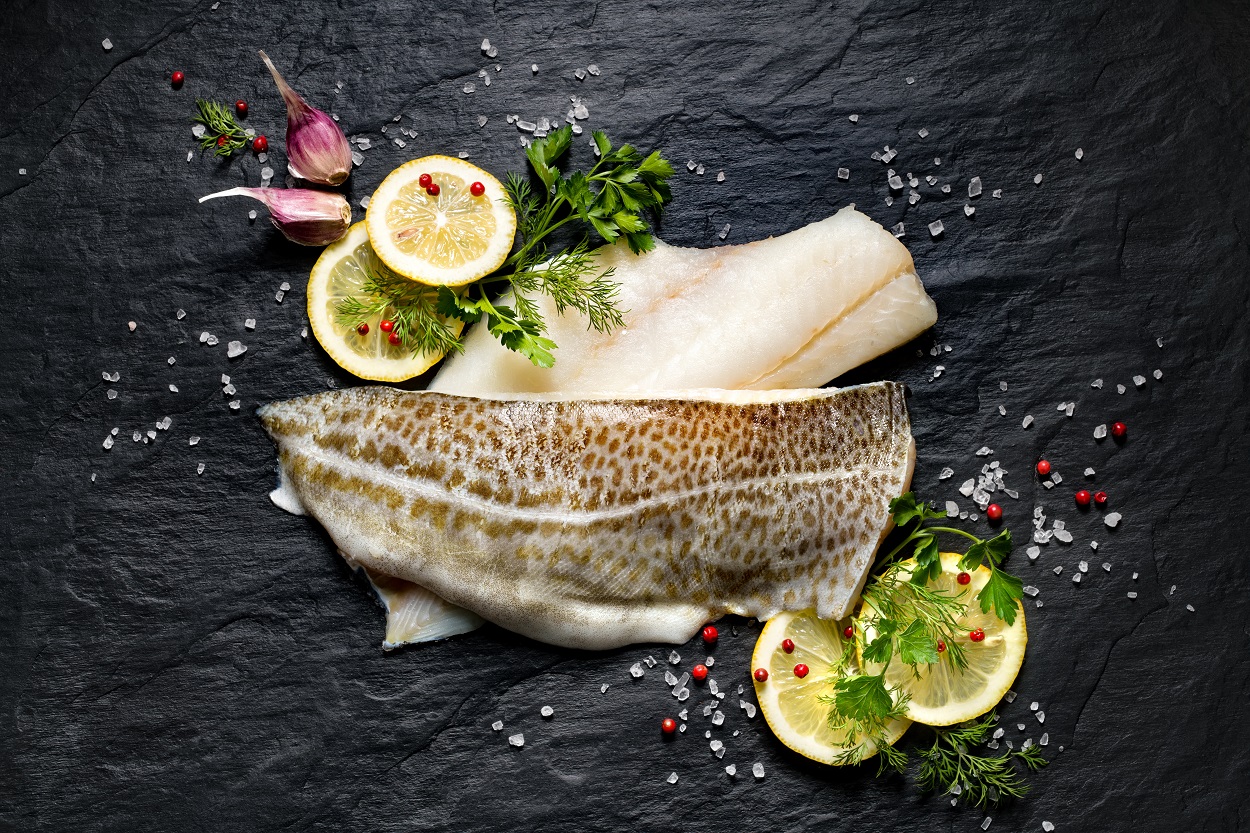 Skreifilet norwegisches Winterkabeljaufilet Skrei mit Haut Skreifilet norwegisches Winterkabeljaufilet Skrei mit Haut