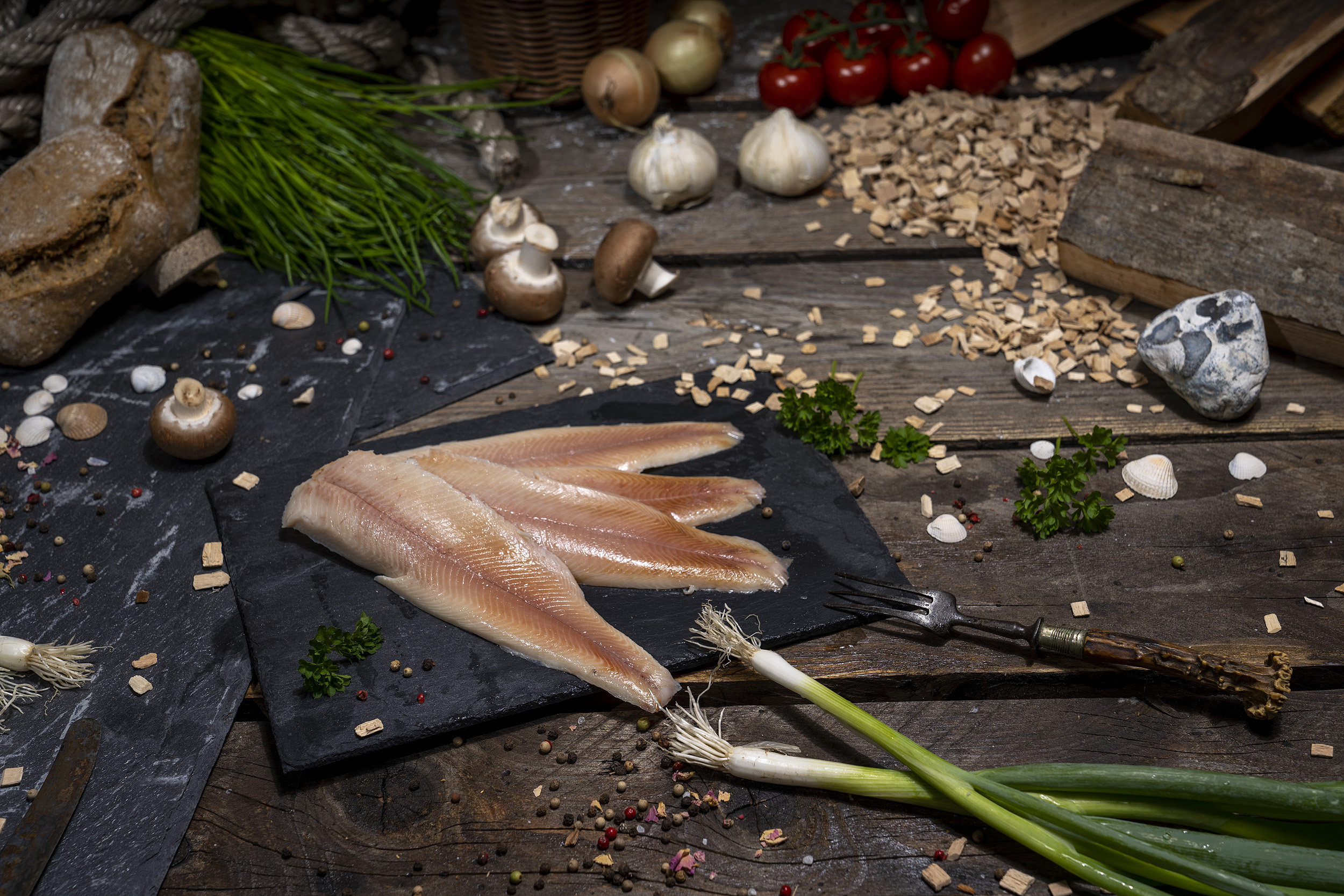 fisch-bratfisch-r-ucherfisch-C-marcelmende-0004