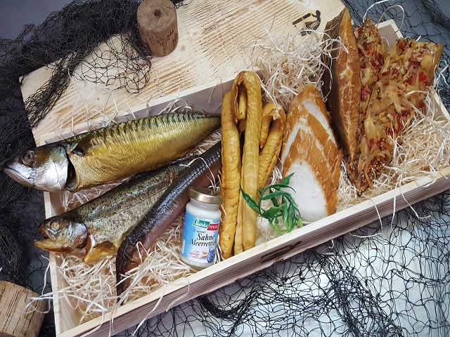 Geschenkkiste RĂ€ucherfischkiste Classic Geschenkkiste RĂ€ucherfischkiste Classic