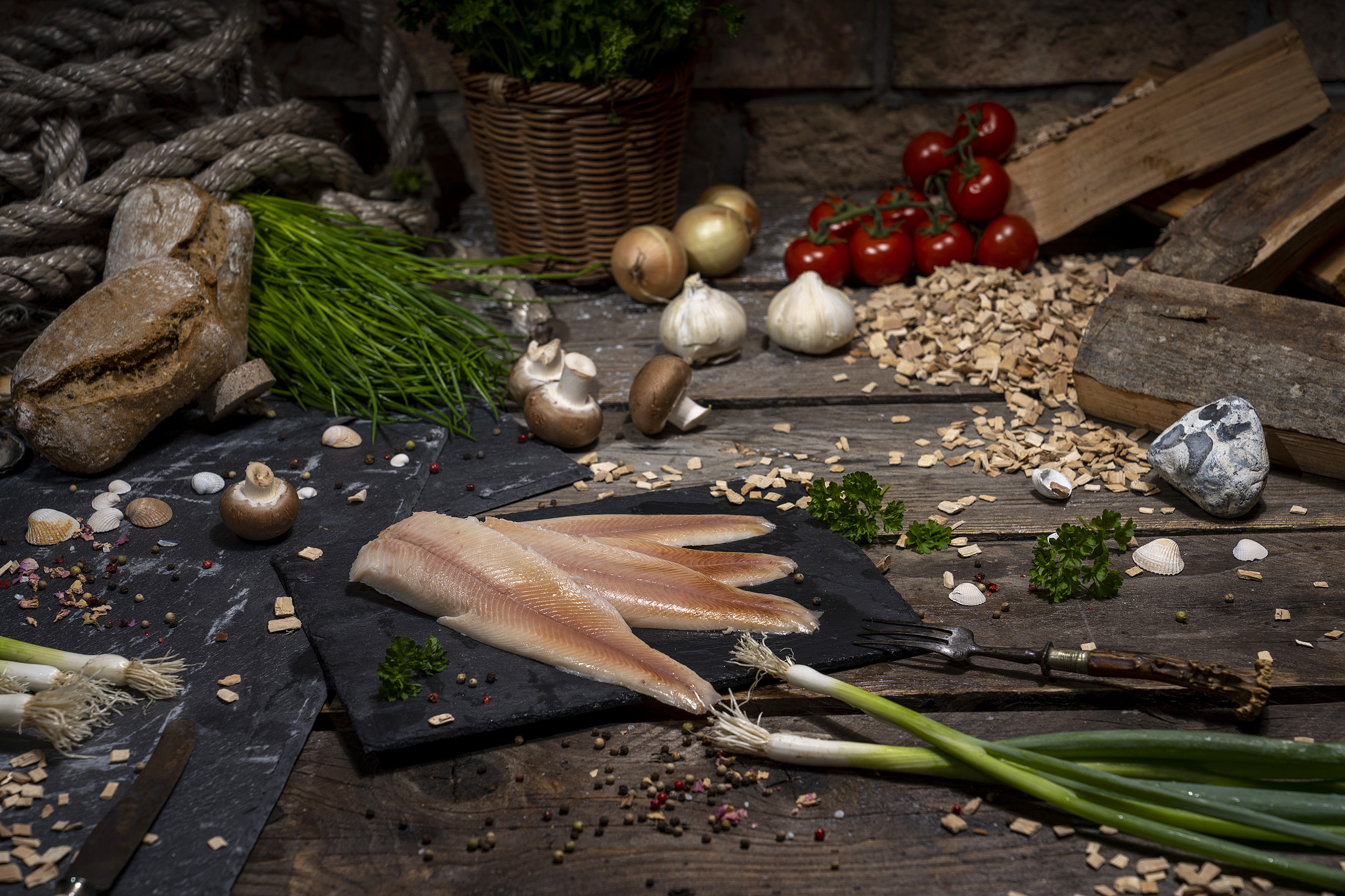 fisch-bratfisch-r-ucherfisch-C-marcelmende-0005